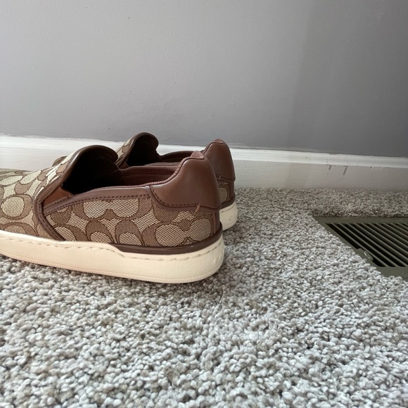 Coach Canvas Slip On Size 6 - Picture 2 of 10
